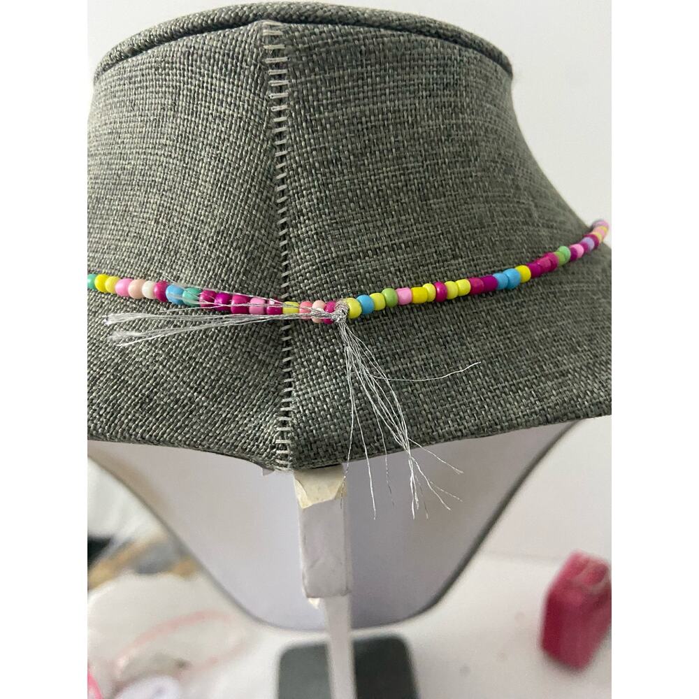 childrens bead necklace - Picture 2 of 3